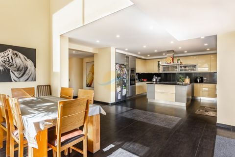 Villa i Carvoeiro, Faro, Carvoeiro - € 1.495.000 | Ref: ACC037 - foto 16