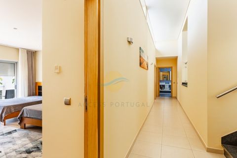 Villa i Carvoeiro, Faro, Carvoeiro - € 1.495.000 | Ref: ACC037 - foto 26