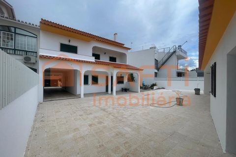 Villa a Entroncamento, Santarem, Entroncamento - € 450.000 | Ref: SAFTI:008322 - foto 13