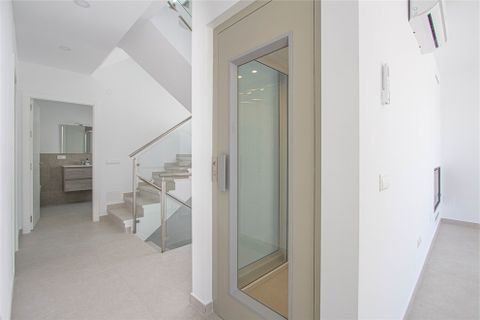 Villa i Nerja, Malaga, Nerja - € 865.000 | Ref: 10781-AF4211 - foto 13