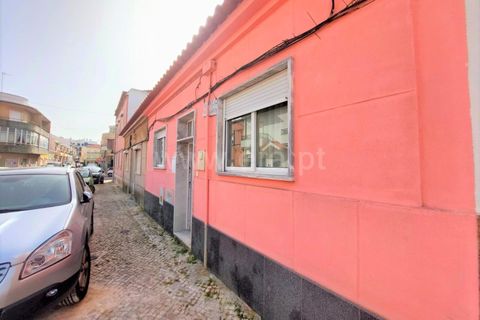 Villa a Odivelas, Lisbon, Odivelas - € 350.000 | Ref: 334220037 - foto 14