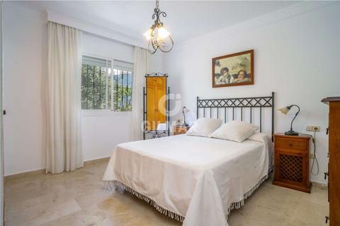 Villa i Estepona, Malaga, Estepona - € 1.075.000 | Ref: 201168 - foto 9