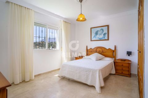 Villa i Estepona, Malaga, Estepona - € 1.075.000 | Ref: 201168 - foto 14