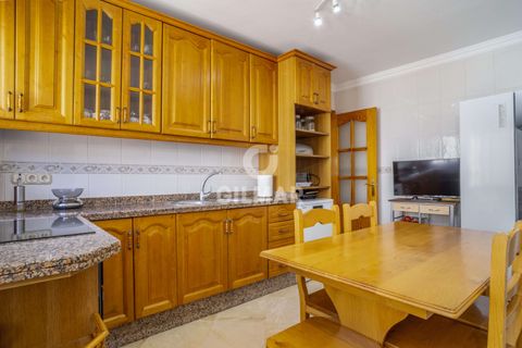 Villa i Estepona, Malaga, Estepona - € 1.075.000 | Ref: 201168 - foto 24