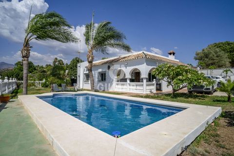Villa i Estepona, Malaga, Estepona - € 1.075.000 | Ref: 201168 - foto 28
