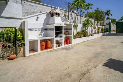 Villa i Estepona, Malaga, Estepona - € 1.075.000 | Ref: 201168 - foto 36