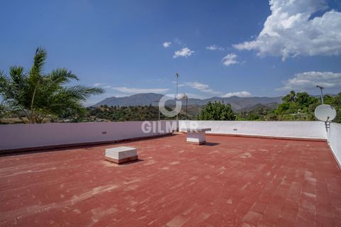 Villa i Estepona, Malaga, Estepona - € 1.075.000 | Ref: 201168 - foto 40