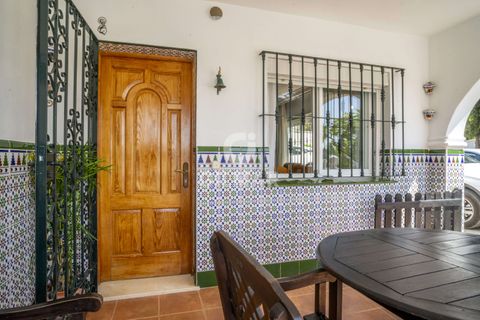 Villa i Estepona, Malaga, Estepona - € 1.075.000 | Ref: 201168 - foto 43