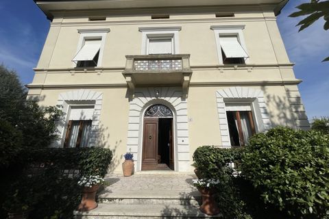 Villa i Barga, Lucca, Barga - € 700.000 | Ref: APS-751 - foto 1