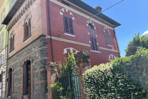 Villa a Barga, Lucca, Barga - € 350.000 | Ref: APS-812 - foto 2