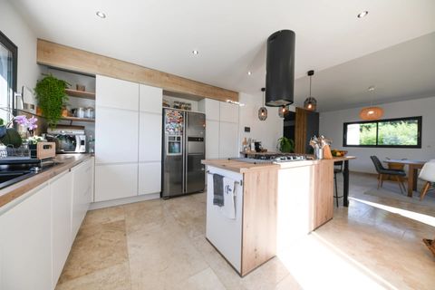 Villa i Uzes, Gard, Uzes - € 998.000 | Ref: HH-15556718 - foto 16