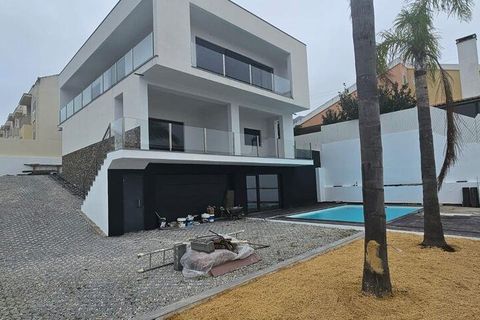 Byhus i Almada, Setubal, Almada - € 850.000 | Ref: 128356 - foto 3