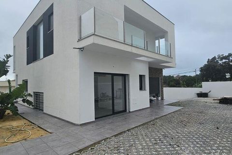 Byhus i Almada, Setubal, Almada - € 850.000 | Ref: 128356 - foto 4