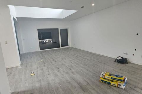 Byhus i Almada, Setubal, Almada - € 850.000 | Ref: 128356 - foto 5