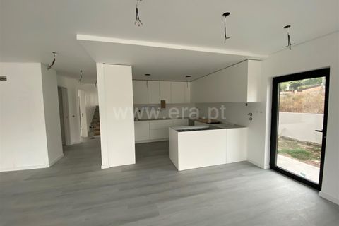 Villa a Loures, Lisbon, Loures - € 799.000 | Ref: 265240115 - foto 3