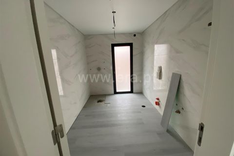 Villa a Loures, Lisbon, Loures - € 799.000 | Ref: 265240115 - foto 16