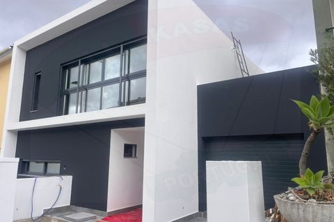 Villa i Loures, Lisbon, Loures - € 1.060.000 | Ref: 001.058.150 - foto 2