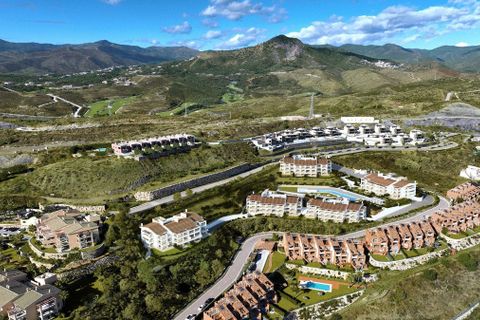 Leilighet i Benahavis, Malaga, Benahavis - € 699 000 | Ref: R4867636 - foto 17