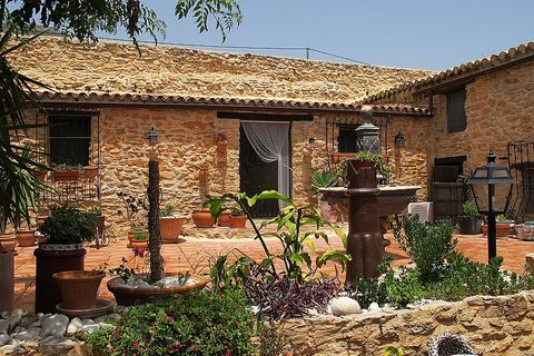 Villa a Benissa, Alicante, Benissa - € 1.300.000 | Ref: NCBL5225 - foto 3