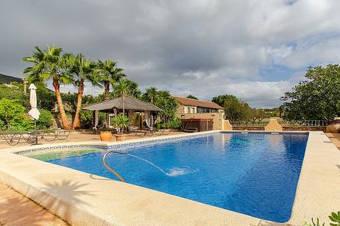 Villa a Benissa, Alicante, Benissa - € 1.300.000 | Ref: NCBL5225 - foto 5