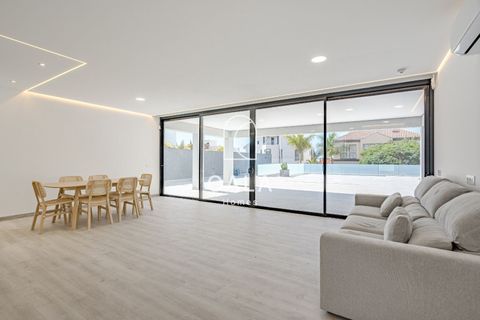 Villa i Adeje, Tenerife, Adeje - € 1.800.000 | Ref: 1057 - foto 8