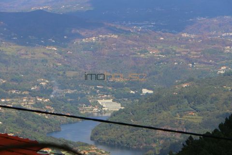 Helårsgrund i Cinfaes, Viseu, Cinfaes - € 110.000 | Ref: 00659FR - foto 1