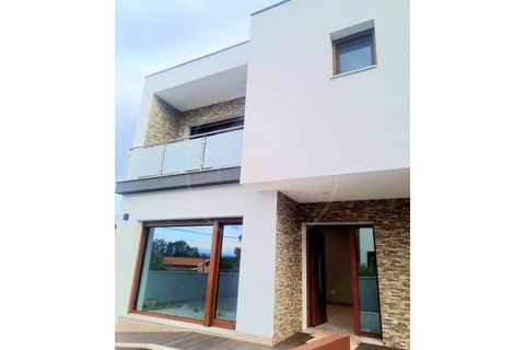 Villa i Chaves, Vila Real, Chaves - € 319.000 | Ref: CR232 - foto 1