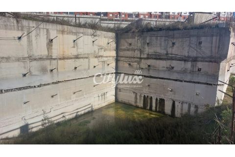 Helårsgrund i Amadora, Lisbon, Amadora - € 3.000.000 | Ref: CL24033.CS - foto 2