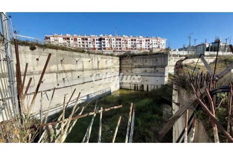 Helårsgrund i Amadora, Lisbon, Amadora - € 3.000.000 | Ref: CL24033.CS - foto 9