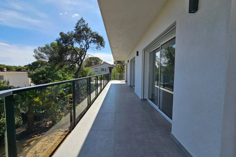 Lejlighed i Saint-Raphaël, Var, Saint-Raphaël - € 695.000 | Ref: 85347246 - foto 7
