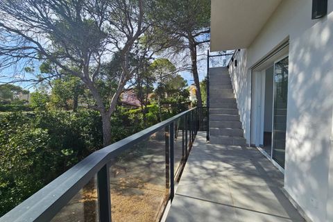 Lejlighed i Saint-Raphaël, Var, Saint-Raphaël - € 695.000 | Ref: 85347246 - foto 8