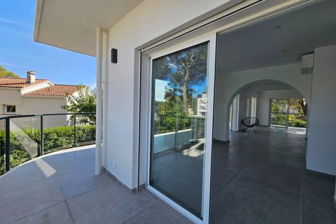 Lejlighed i Saint-Raphaël, Var, Saint-Raphaël - € 695.000 | Ref: 85347246 - foto 9