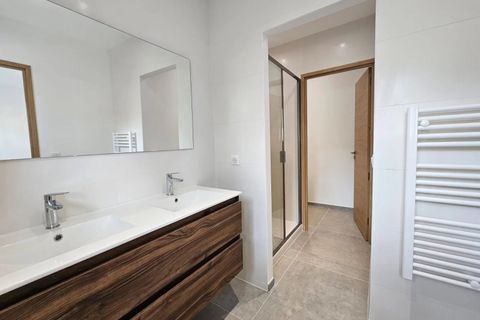 Lejlighed i Saint-Raphaël, Var, Saint-Raphaël - € 695.000 | Ref: 85347246 - foto 16