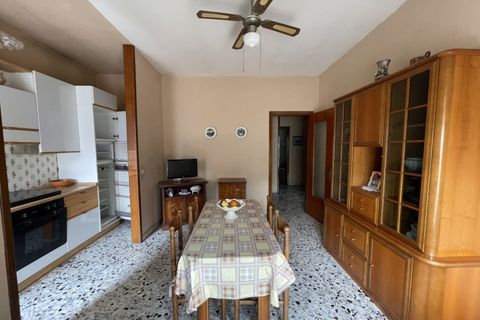 Villa i Suzzara, Mantua, Suzzara - € 145.000 | Ref: 2303 - foto 10