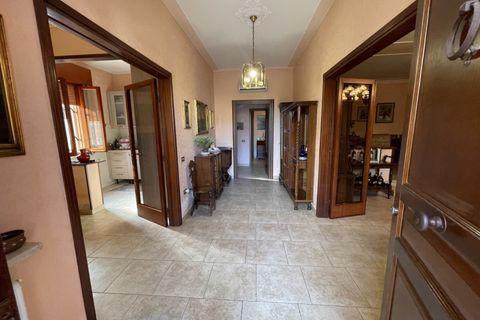 Villa i Suzzara, Mantua, Suzzara - € 330.000 | Ref: 2345 - foto 2