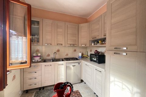 Villa i Suzzara, Mantua, Suzzara - € 330.000 | Ref: 2345 - foto 4