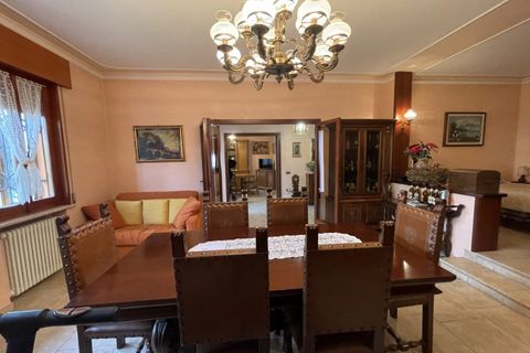 Villa i Suzzara, Mantua, Suzzara - € 330.000 | Ref: 2345 - foto 13