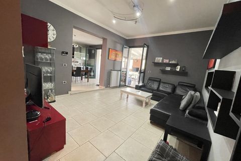 Villa i Suzzara, Mantua, Suzzara - € 330.000 | Ref: 2345 - foto 24