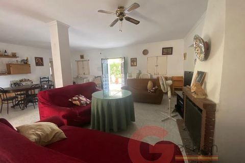 Villa i Torre Del Mar, Malaga, Torre Del Mar - € 425.000 | Ref: J836 - foto 12