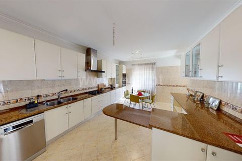 Villa i Almada, Setubal, Almada - € 1.800.000 | Ref: 035230127 - foto 5
