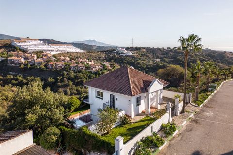 Villa a Estepona, Malaga, Estepona - € 799.000 | Ref: R4646260 - foto 2