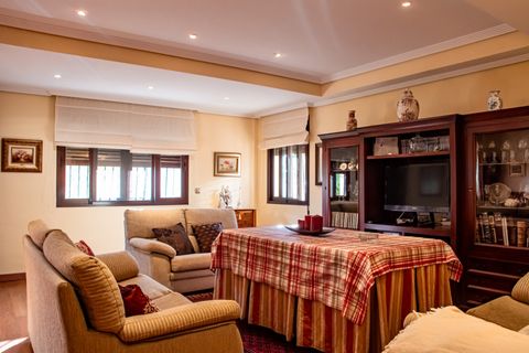 Villa i Malaga city, Malaga, Malaga city - € 1.100.000 | Ref: 428-03589E - foto 12