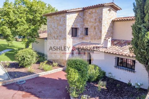 Villa i Valbonne, Alpes-Maritimes, Valbonne - € 1.750.000 | Ref: RP2670 - foto 2