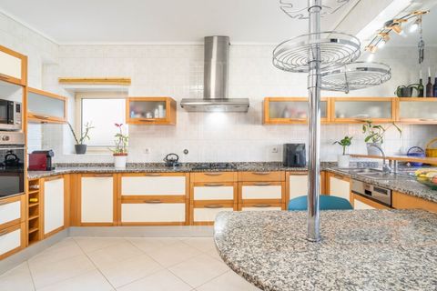 Villa i Aveiro, Aveiro, Aveiro - € 475.000 | Ref: LUX_CB-00646 - foto 3