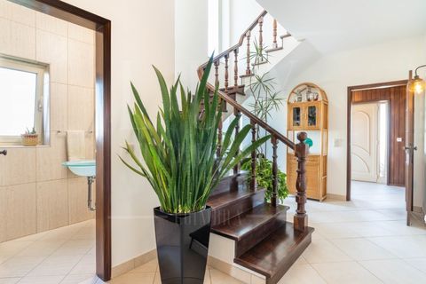 Villa i Aveiro, Aveiro, Aveiro - € 475.000 | Ref: LUX_CB-00646 - foto 10