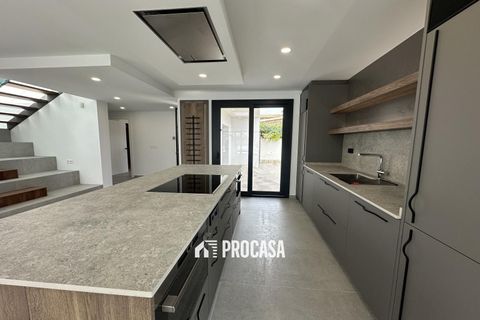Villa i Empuriabrava, Gerona, Empuriabrava - € 795.000 | Ref: 3502 - foto 7