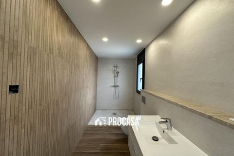 Villa i Empuriabrava, Gerona, Empuriabrava - € 795.000 | Ref: 3502 - foto 17