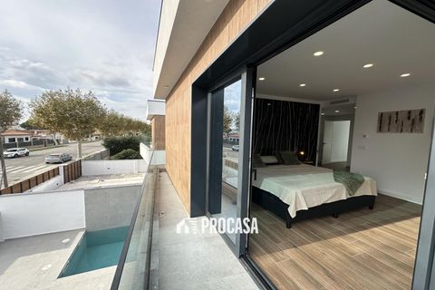 Villa i Empuriabrava, Gerona, Empuriabrava - € 795.000 | Ref: 3502 - foto 19