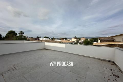 Villa i Empuriabrava, Gerona, Empuriabrava - € 795.000 | Ref: 3502 - foto 24