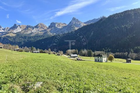 Wooden chalet in Le Grand-Bornand, Haute-Savoie - photo 2
